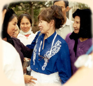 Ann Nguyen meets village relatives