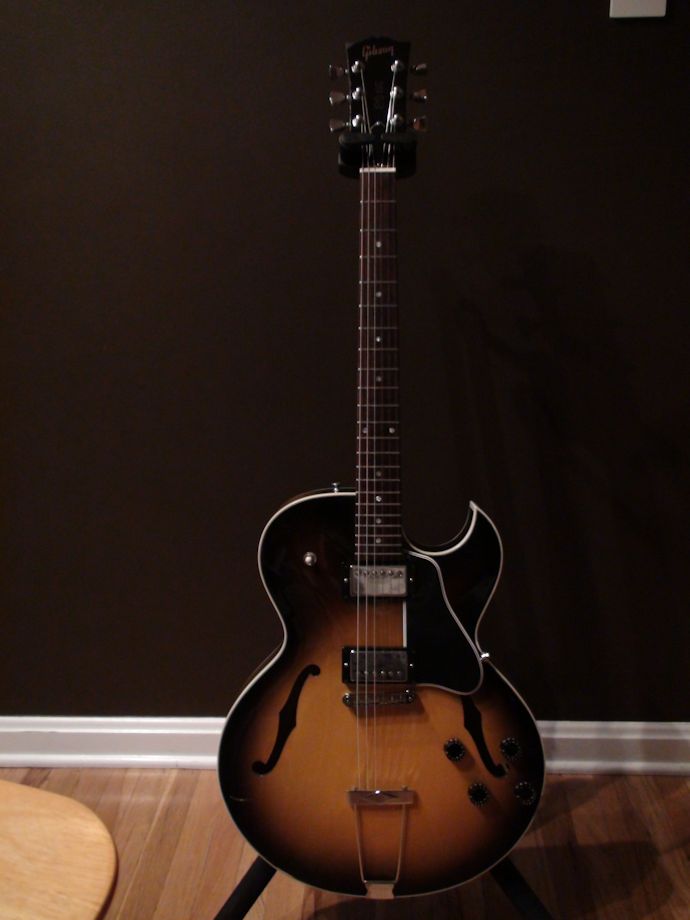 izzy stradlin gibson es 135