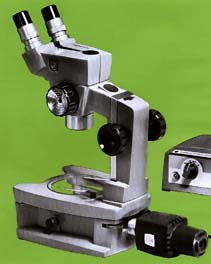 An AO Cycloptic Stereo Microscope