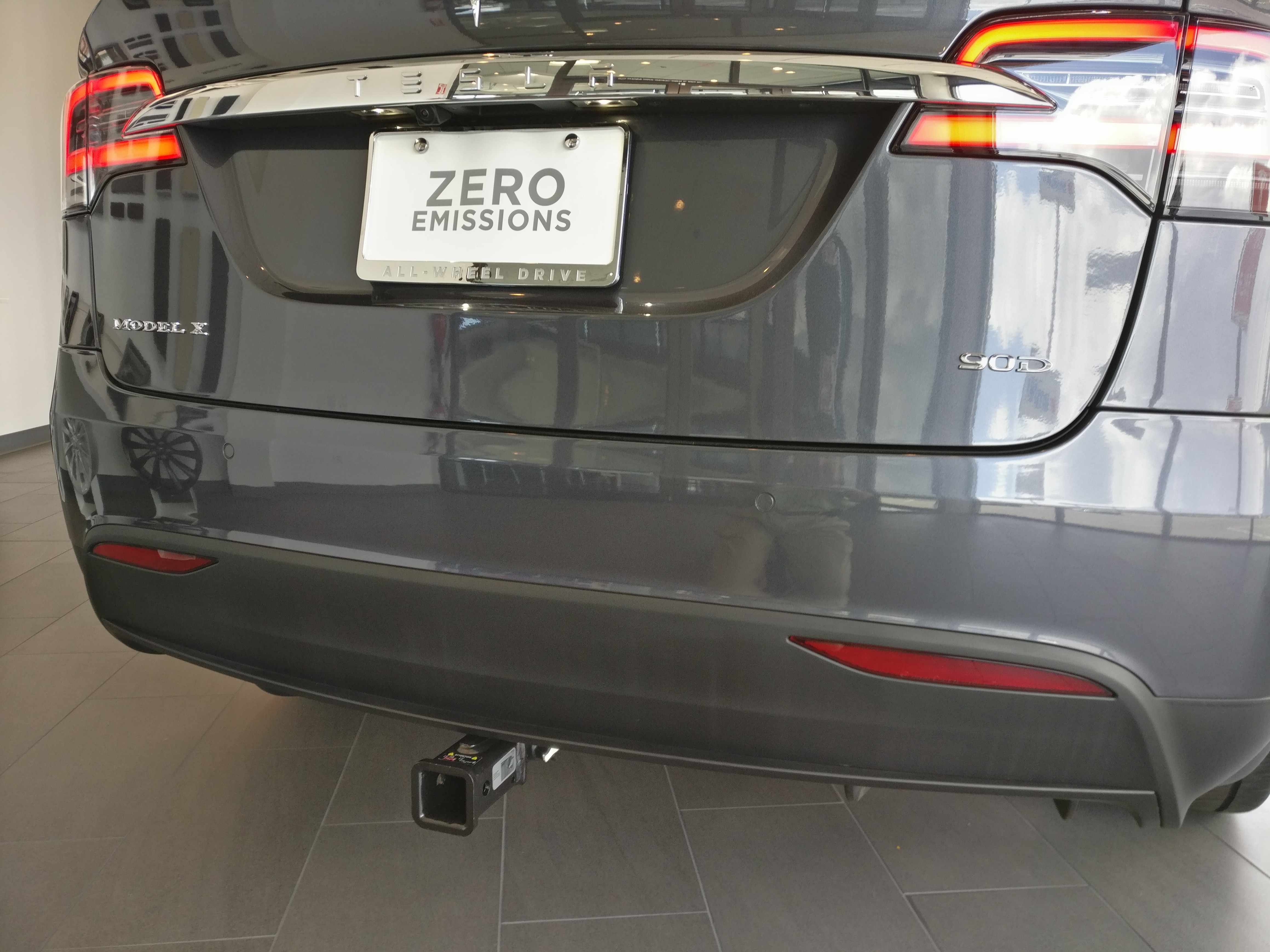 2016 Tesla Model X Edmunds Road Test